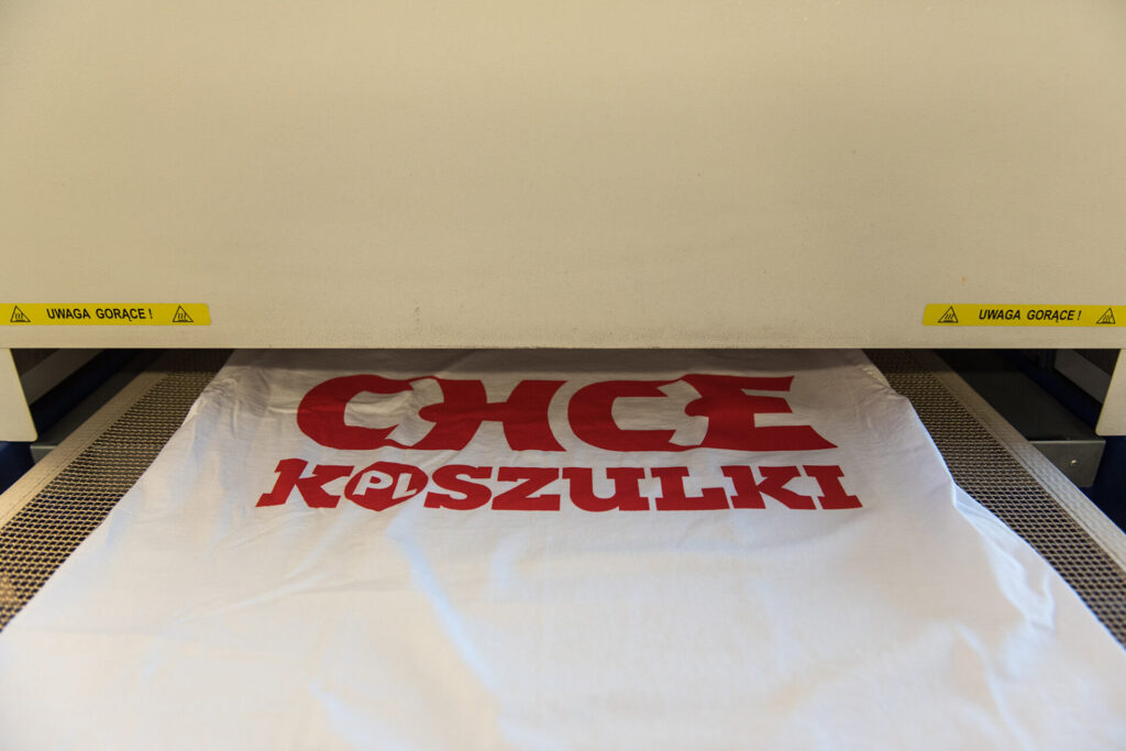 Sitodruk jest jedną z najpopularniejszych technik znakowania odzieży